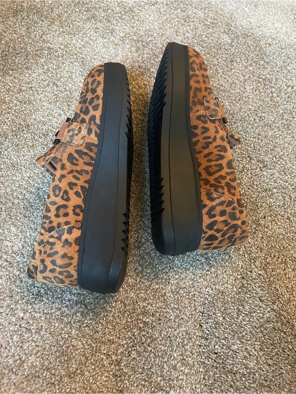 Clark’s Collection Zylah Erin Leopard Print Platform Loafers - Slip-Ons Size 8